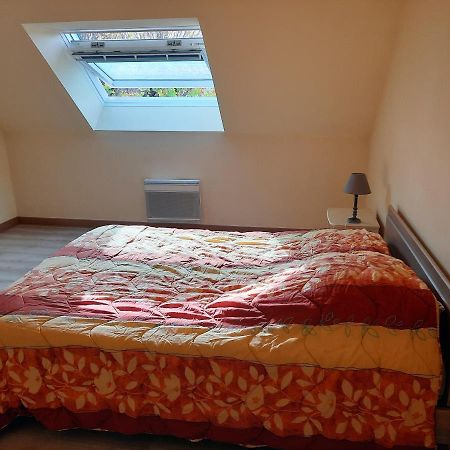 Appartement Tres Spacieux 4 Chambres 6 Couchages Noidans-le-Ferroux Bagian luar foto